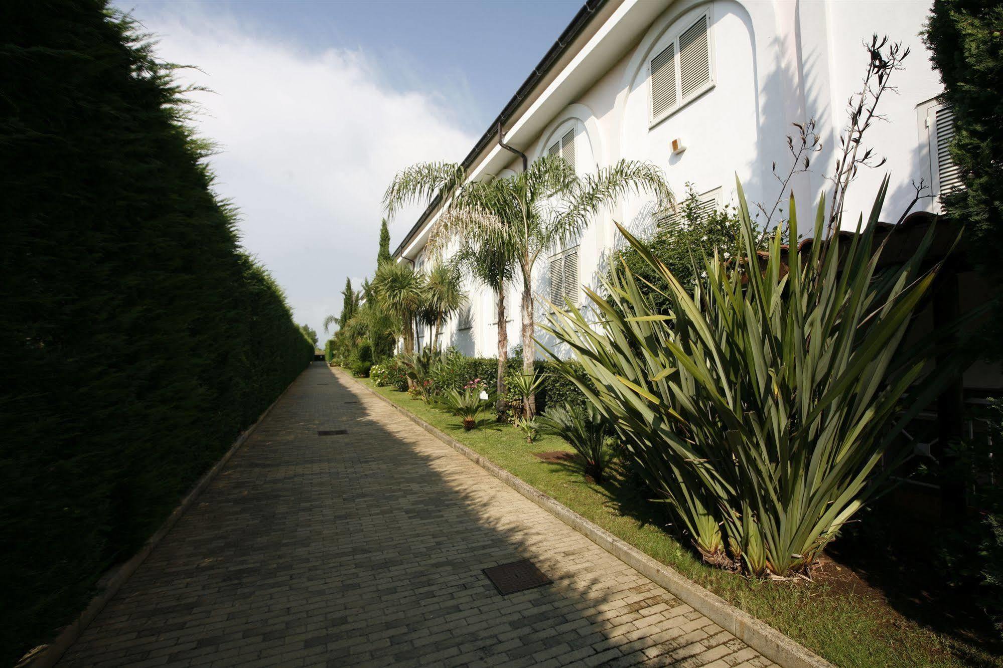 Hotel Leucosya Marina Di Casal Velino Exterior foto