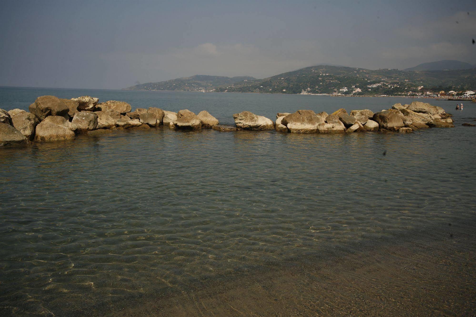 Hotel Leucosya Marina Di Casal Velino Zimmer foto